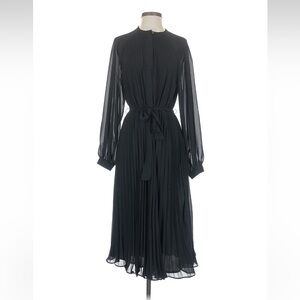 H&M Elegant Black Long Sleeve Pleated Dress